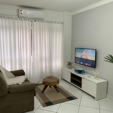 Apartamento Em Santos No Gonzaga Em Frente A Praia 외부 사진