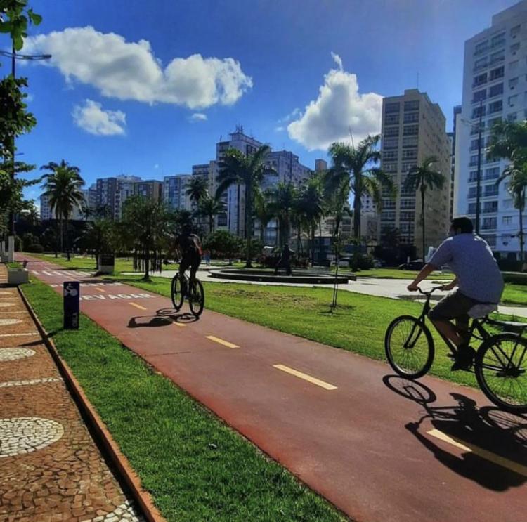 Apartamento Em Santos No Gonzaga Em Frente A Praia 외부 사진