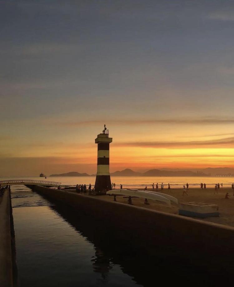 Apartamento Em Santos No Gonzaga Em Frente A Praia 외부 사진